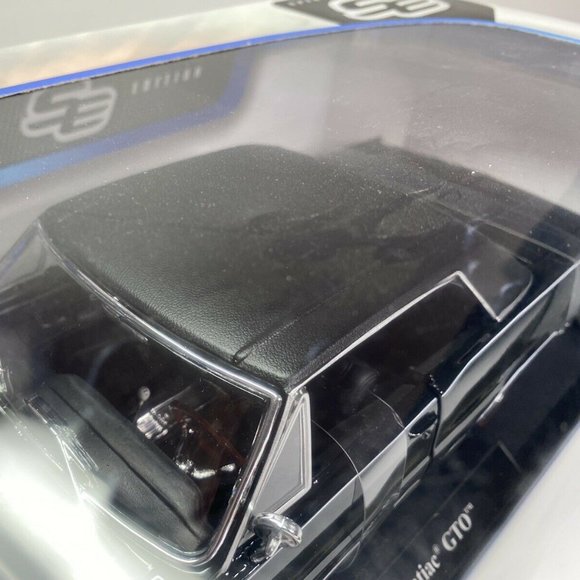 🆕️Maisto Special Edition Black 1965 Pontiac GTO 1:18 Scale NIB - Picture 5 of 9
